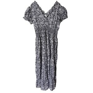 maxi dress without sleeves High Neck Sleeveless Maxi White Dress With Removable Cuffs EU44